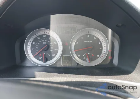 2011 Volvo C70 T5 from USA, damaged, VIN YV1672MC9BJ115385